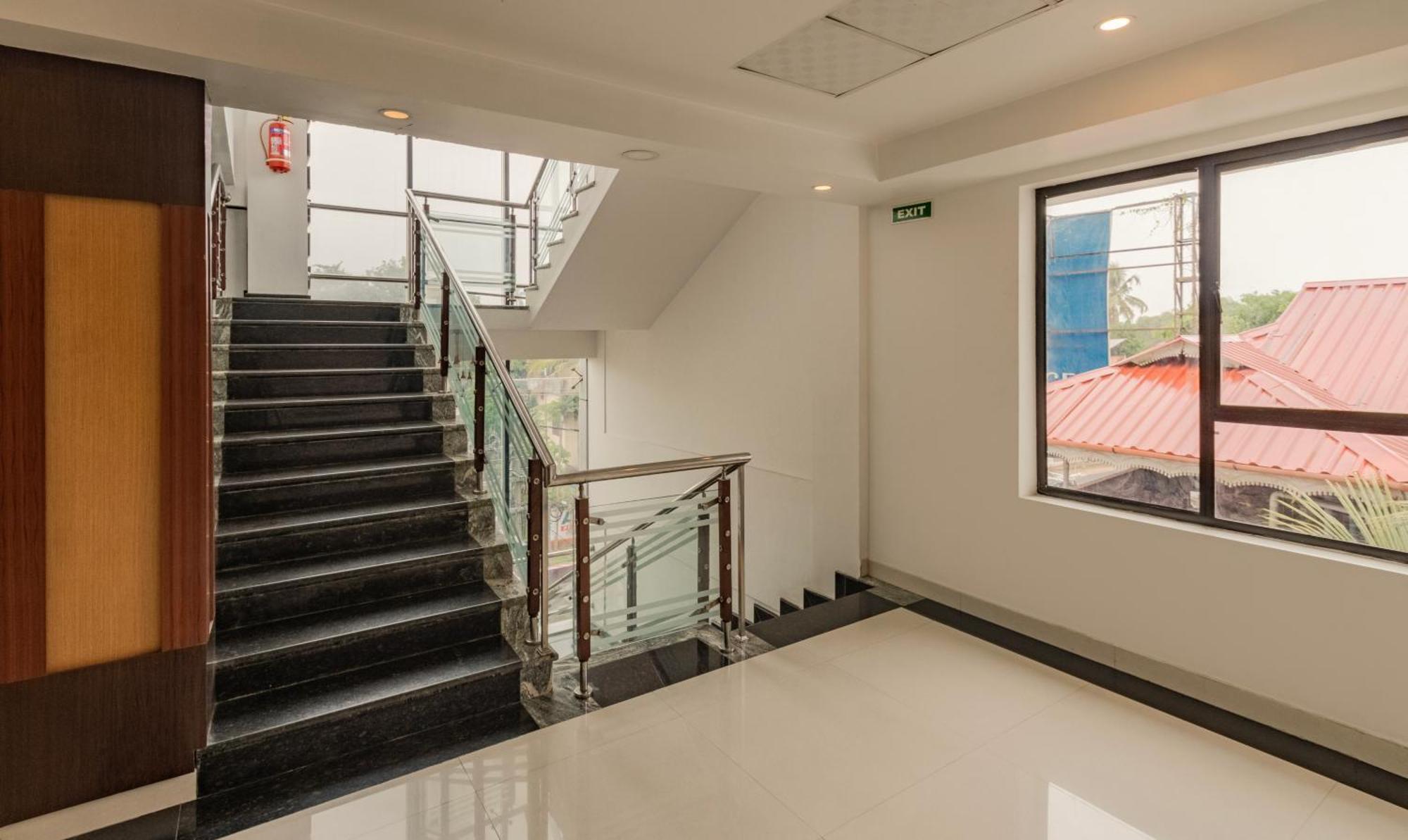Treebo Premium Palmyra Milford, 2 Km From Alleppey Beach Alappuzha Exterior foto