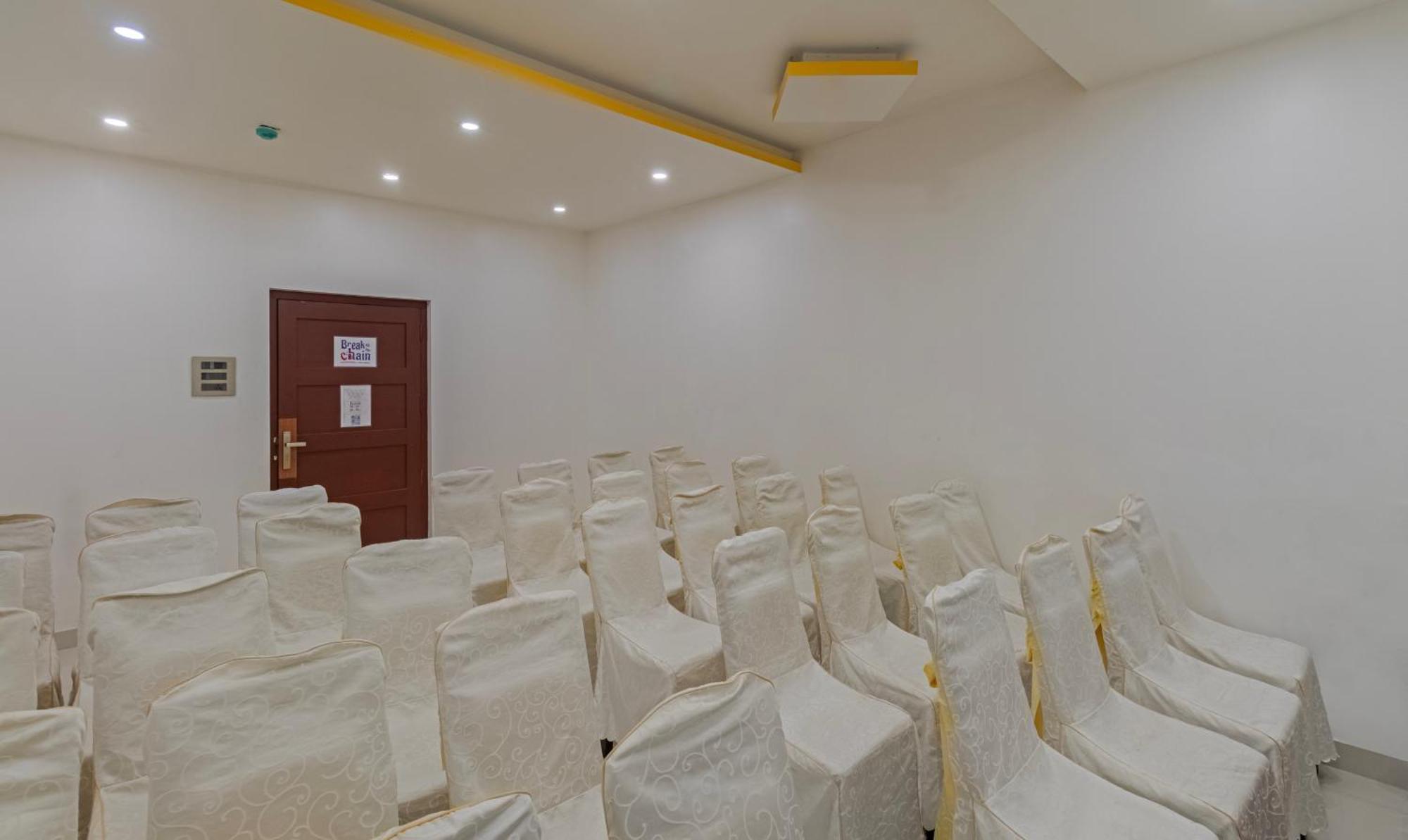 Treebo Premium Palmyra Milford, 2 Km From Alleppey Beach Alappuzha Exterior foto